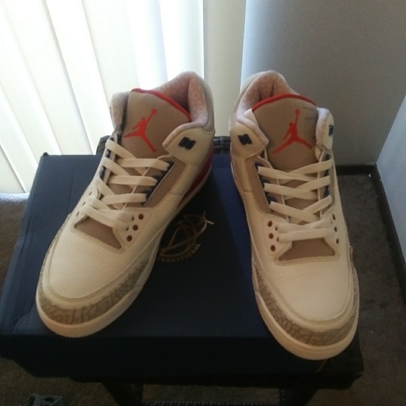 Jordan 3s